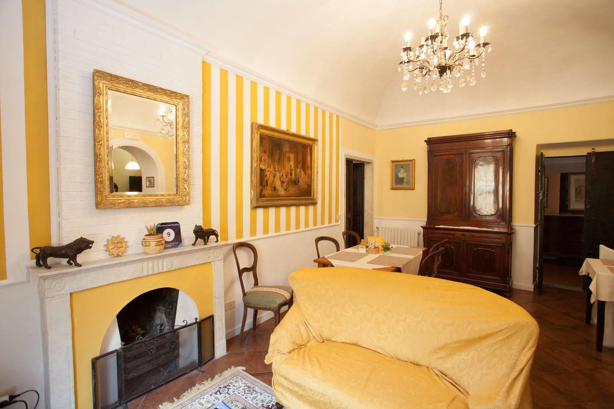 Corte Palazzo Picedi Benettini Сарцана Екстериор снимка