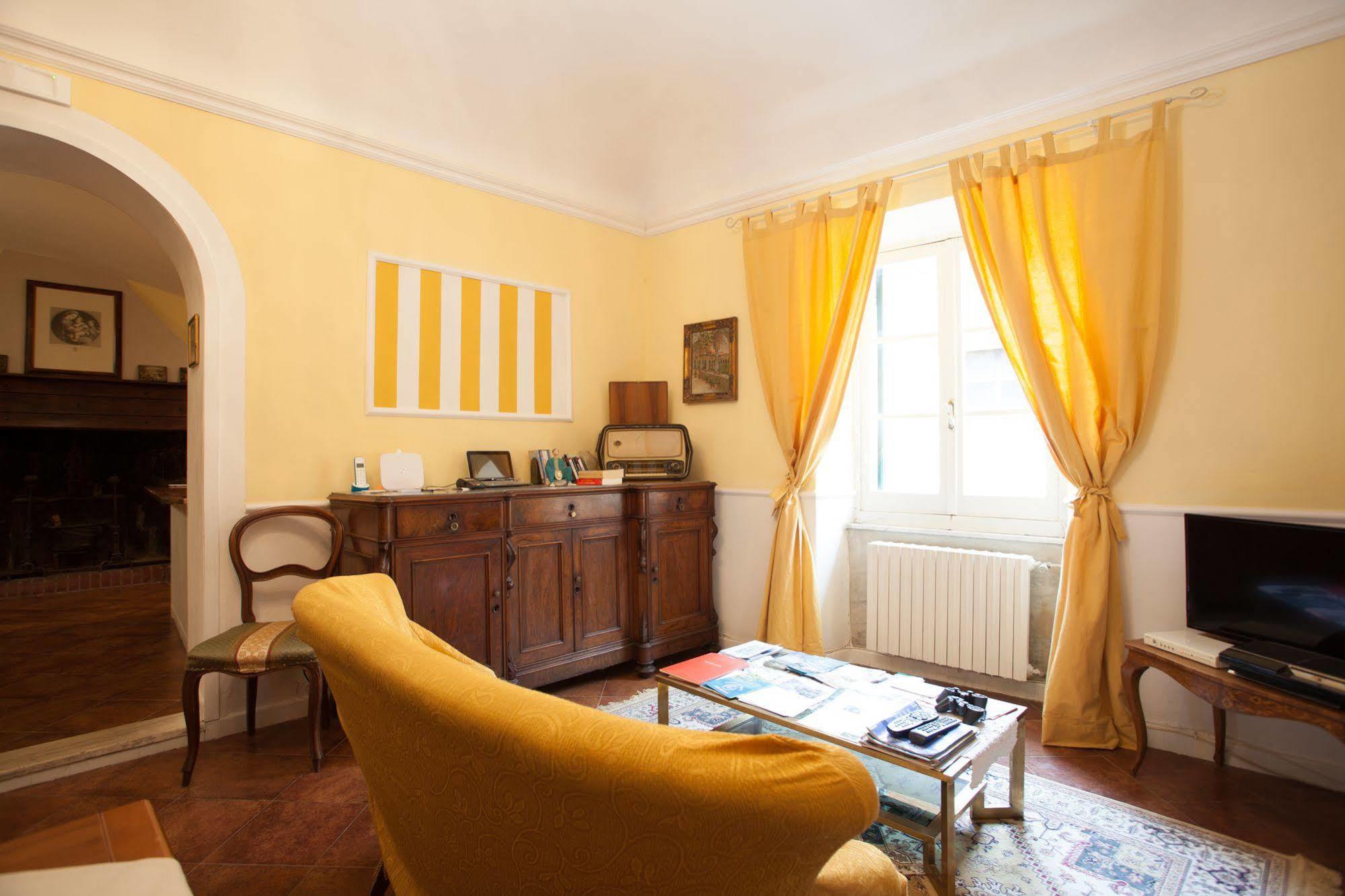 Corte Palazzo Picedi Benettini Сарцана Екстериор снимка
