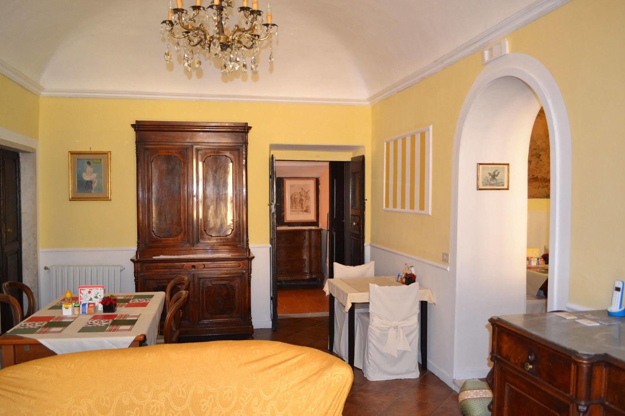Corte Palazzo Picedi Benettini Сарцана Екстериор снимка