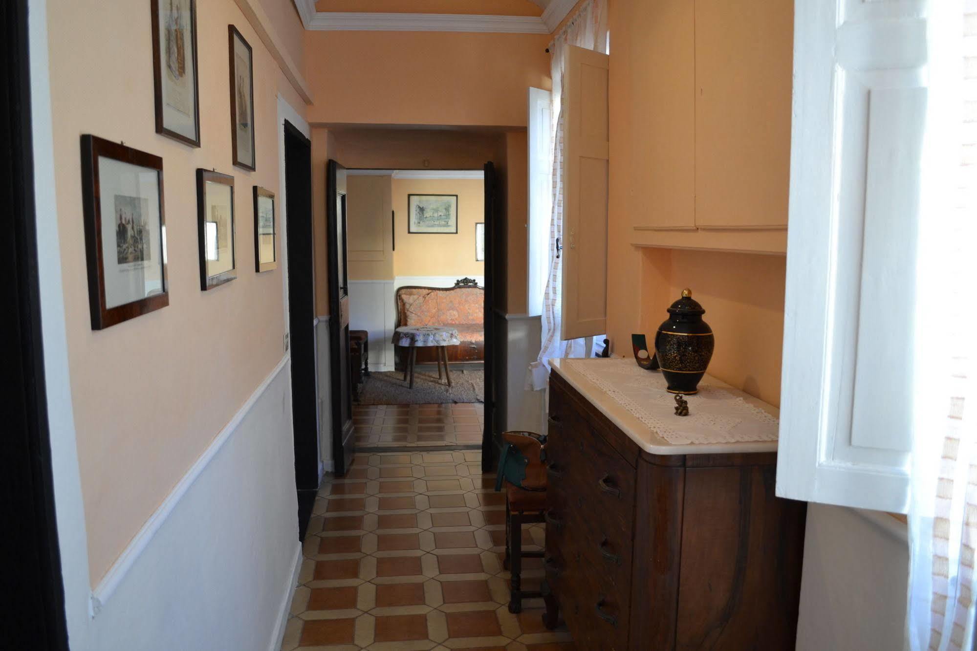 Corte Palazzo Picedi Benettini Сарцана Екстериор снимка