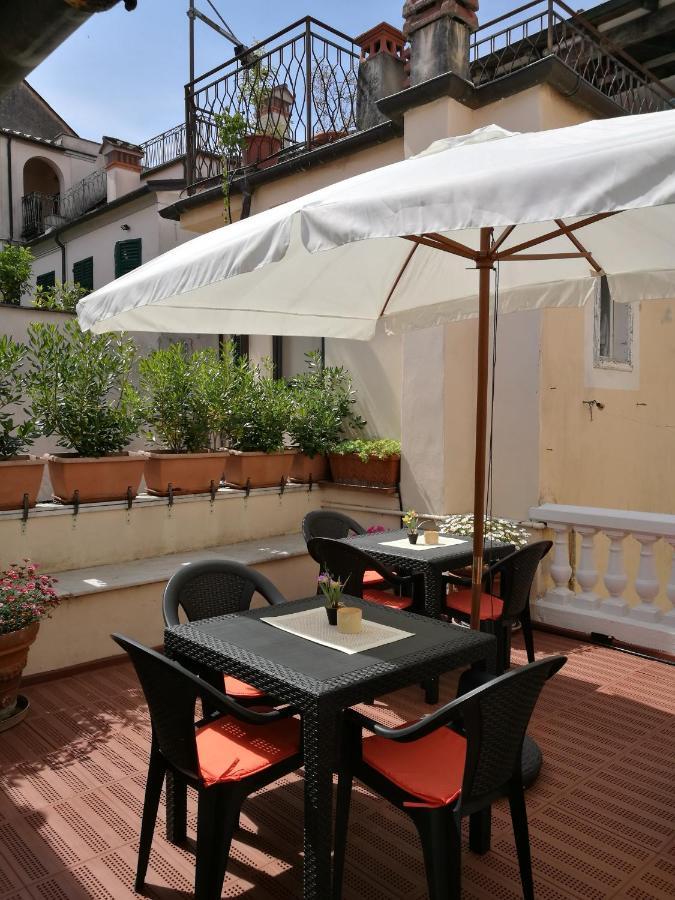 Corte Palazzo Picedi Benettini Сарцана Екстериор снимка